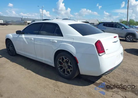 2015 Chrysler 300 из США, поврежденный, VIN 2C3CCAGG6FH736320